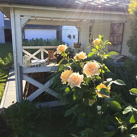 Seasunflowers Orowo Vintage - Secret Garden Near Sopot Апартаменты Maly Kack